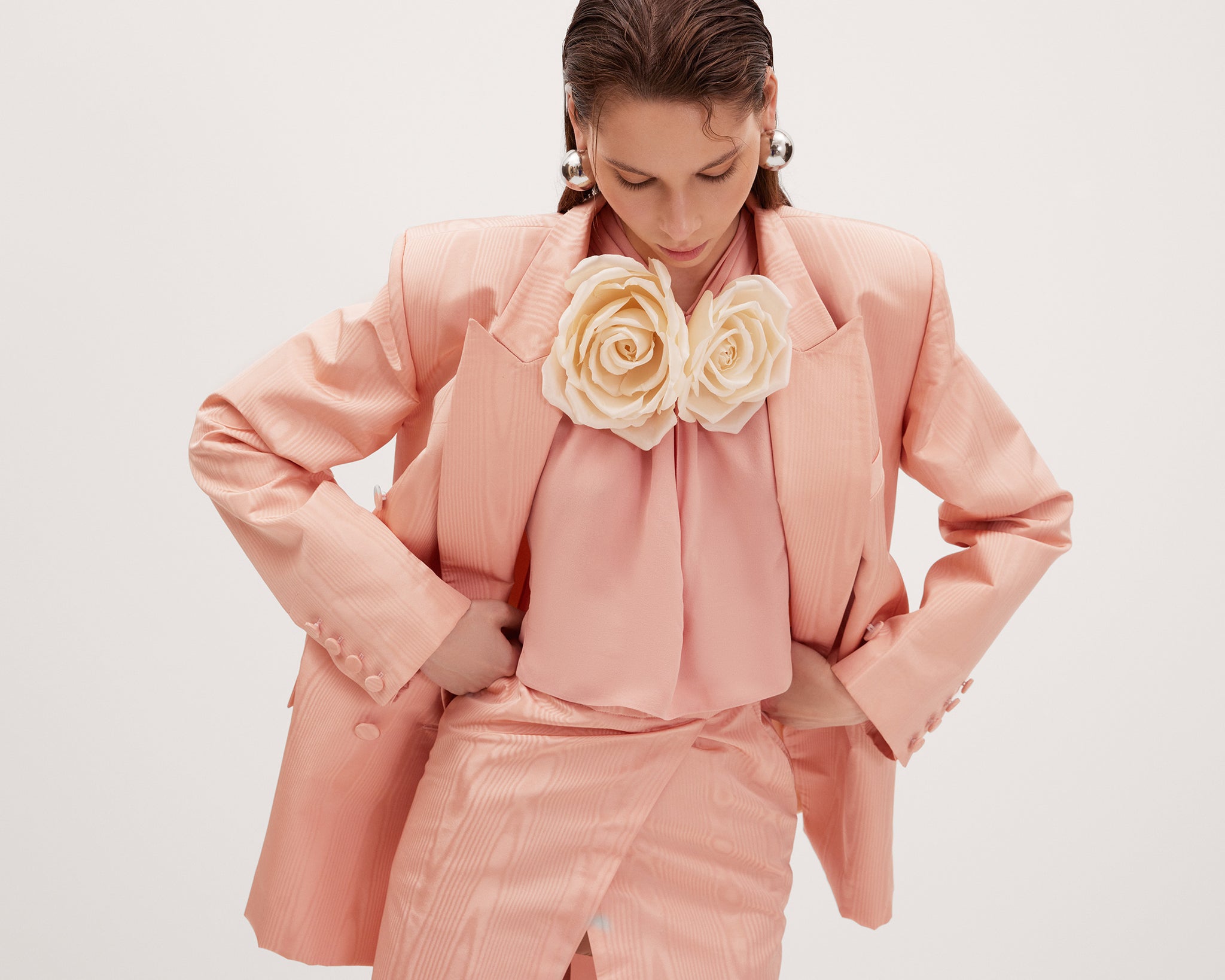 ジャケット Chloe Tailored double-breasted blazer (CHC23WVE11065 103) Chloé Beige Blazer - Meghan Maven